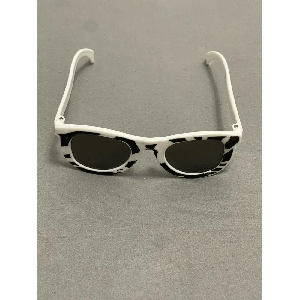 Fun Express Kids Zebra Print Sunglasses White Black Animal Print Wayfarer Shades
